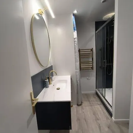 T2 -55m2- Elegant Et Chaleureux Lägenhet *