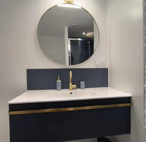 Daire T2 -55m2- Elegant Et Chaleureux *