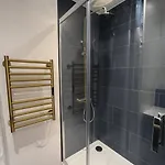 T2 -55m2- Elegant Et Chaleureux Apartman