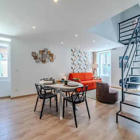 Apartment T2 -55m2- Elegant Et Chaleureux Montbrison